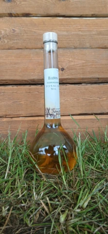 Bjørn honningdram 0,5 L – gylden honningbaseret spiritus i glasflaske.